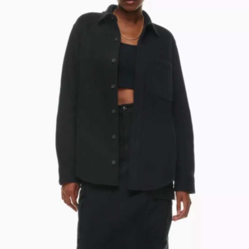 Aritzia TNA Cozy Fleece Boyfriend Shirt Black
